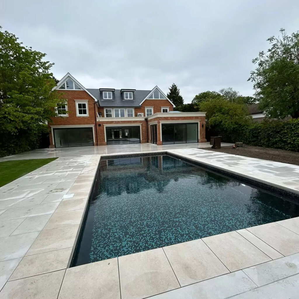 Swimming Pool Surround Surfacing