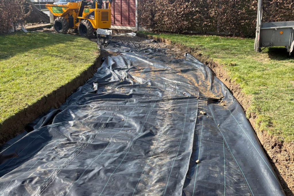 Installing Weed Membrane